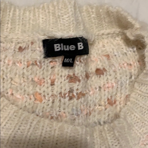 Sweater - Picture 3 of 4